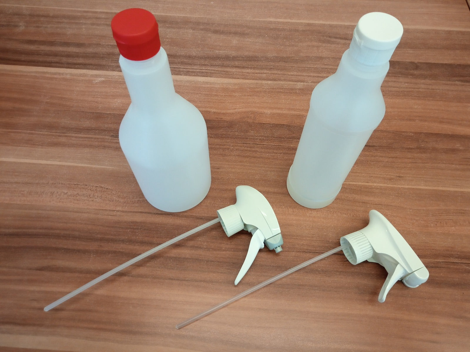 Sprühflaschen, leer, für Wasser oder Reinigungsmittel-Lösungen – Casa Clean GmbH